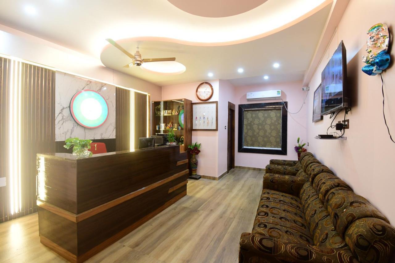 Hotel Sushree International ブバネーシュワル エクステリア 写真