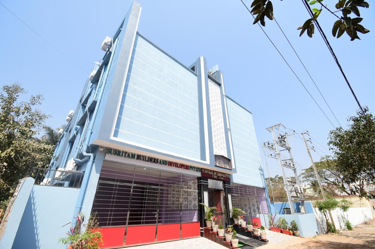 Hotel Sushree International ブバネーシュワル エクステリア 写真