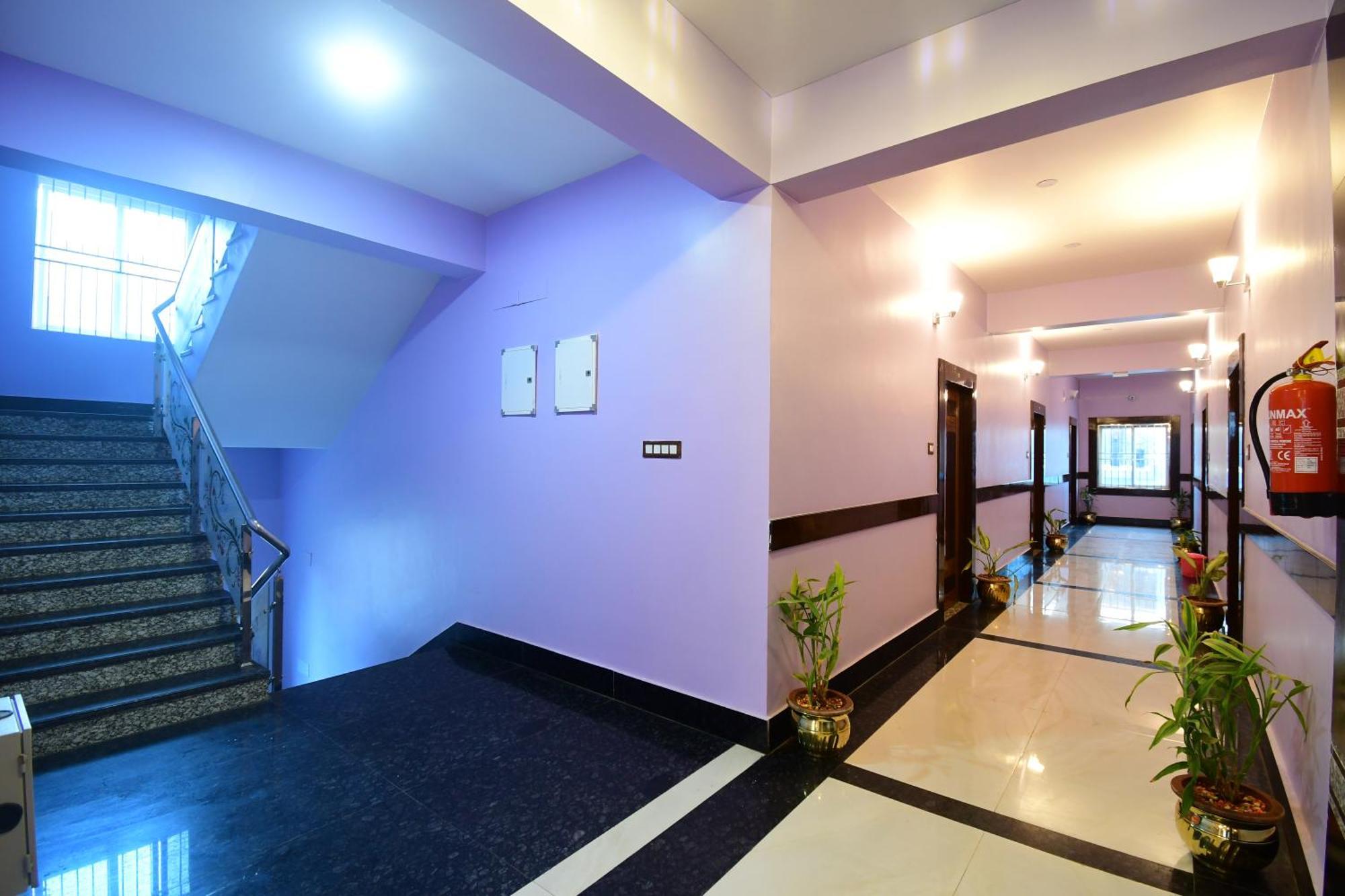 Hotel Sushree International ブバネーシュワル エクステリア 写真